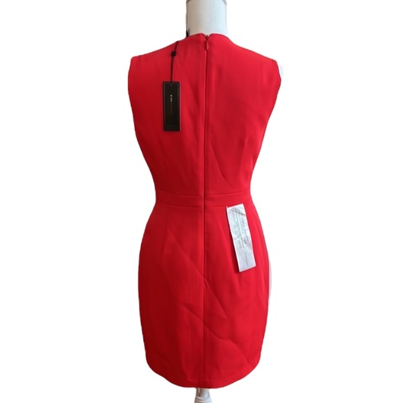 BCBGMaxAzria NWT dress Clare Mini in Red Berry color size 6 - Picture 4 of 16